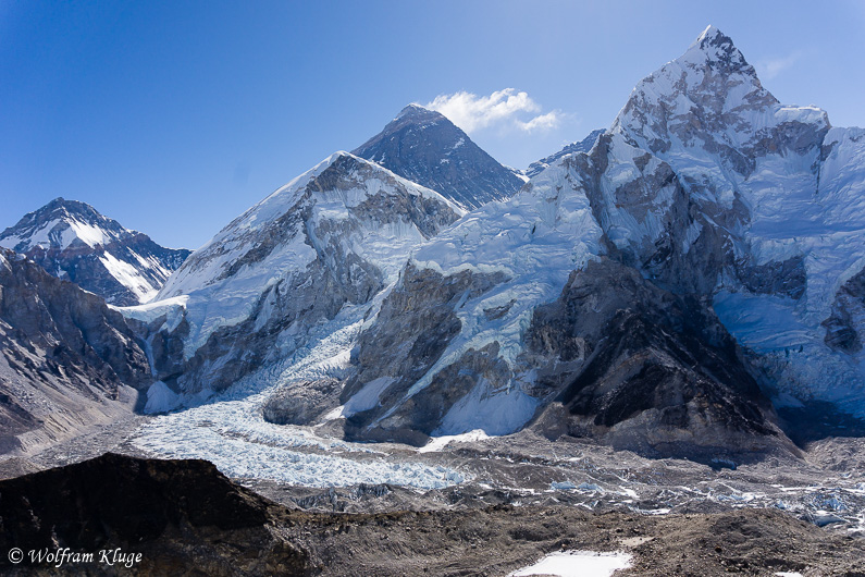 Mt. Everest 8848m und Nuptse 7861m