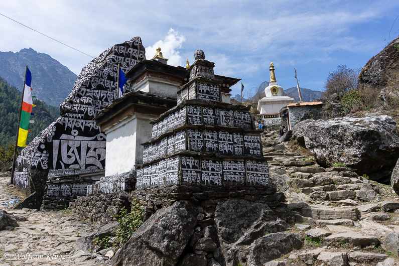 Stupa in Nurning/Cahuthawa